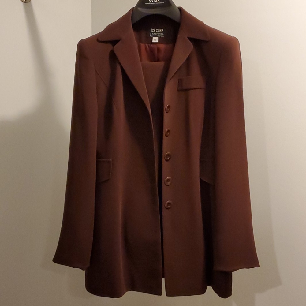 Womens Business Suit